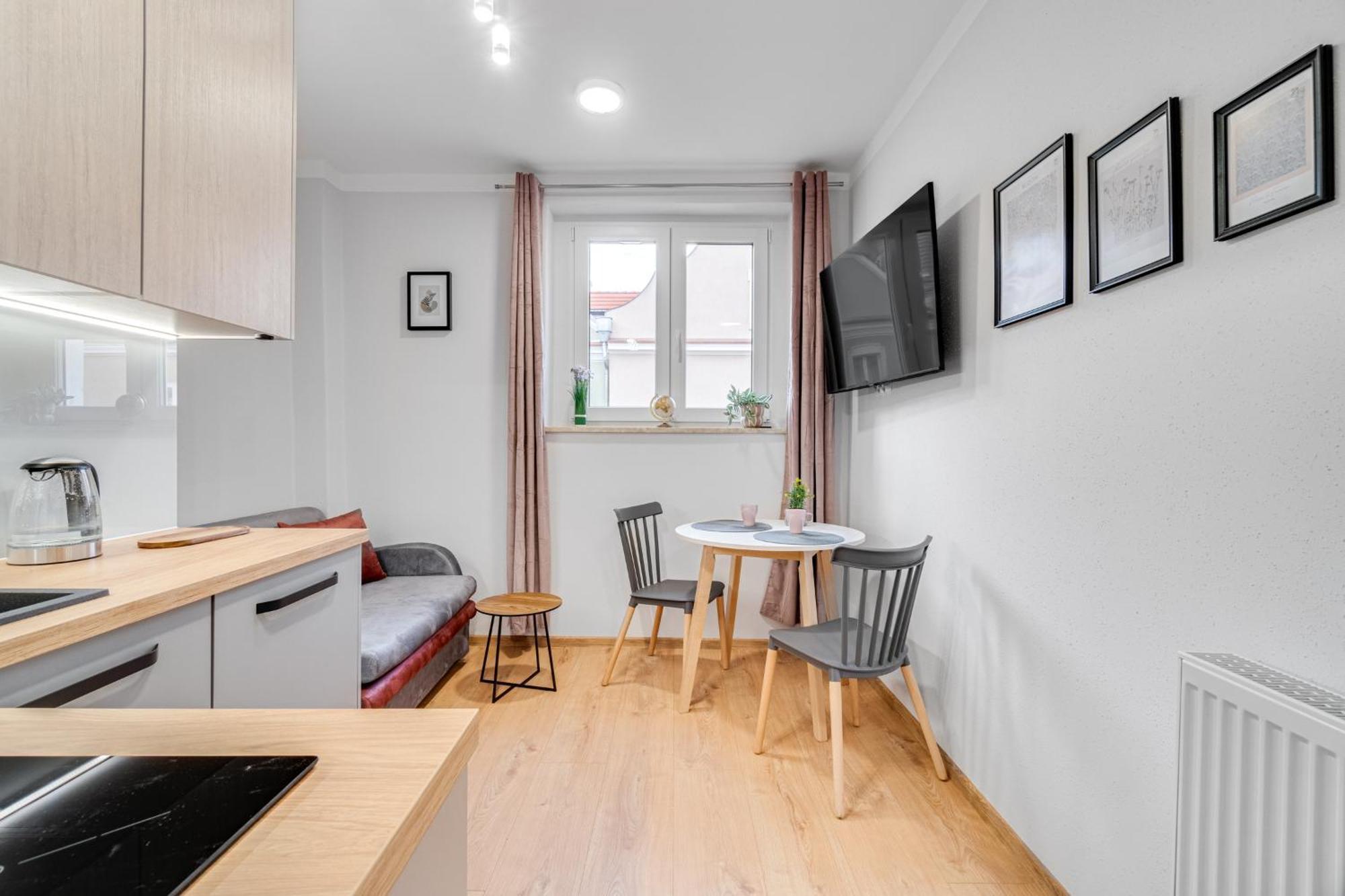 Apartamenty Franciszkanska オポーレ エクステリア 写真